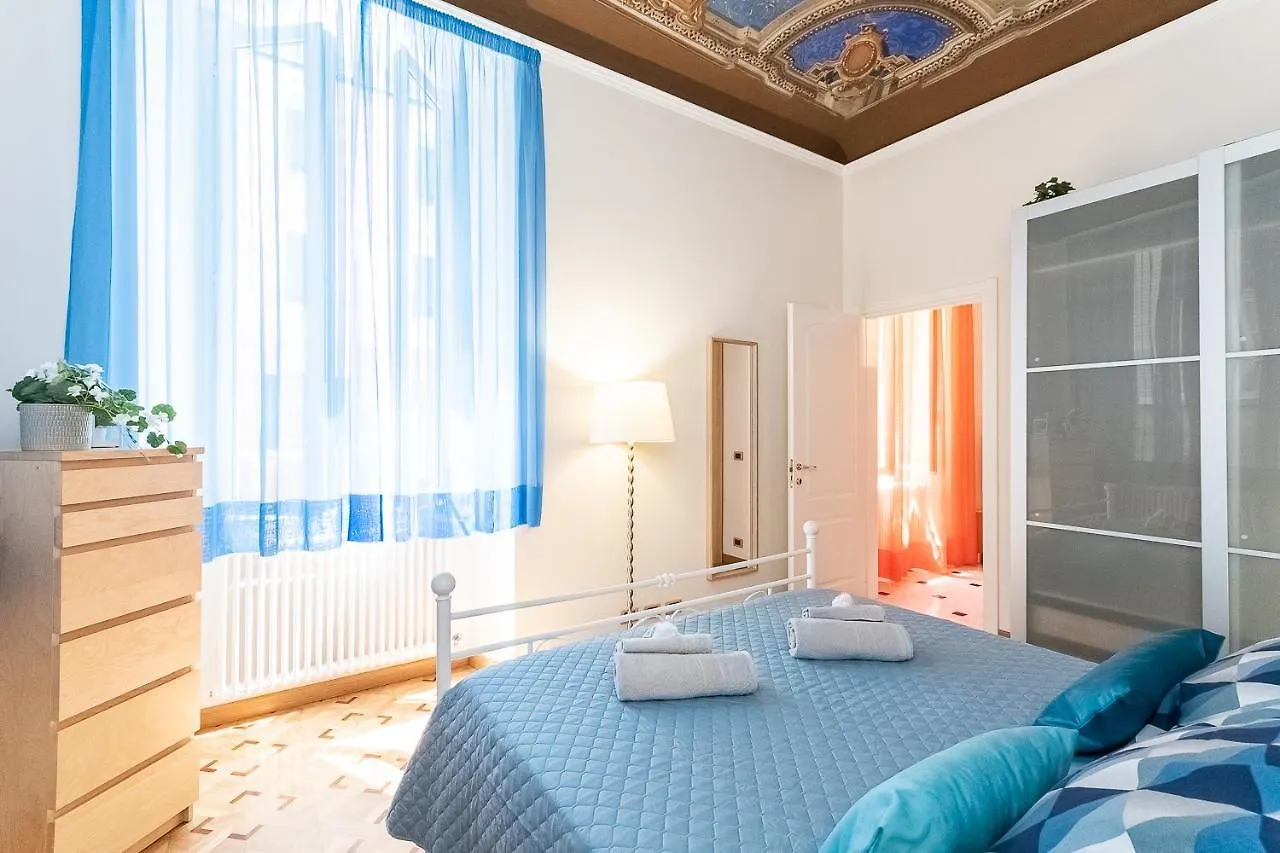 Appartamento Piazza Duomo Varazze Italia